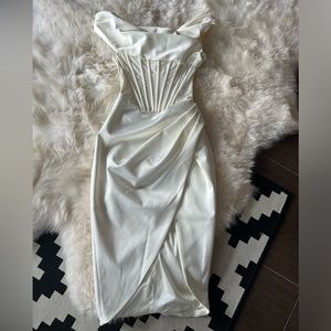 HOUSE OF CB “LORETTA” DRESS 💗